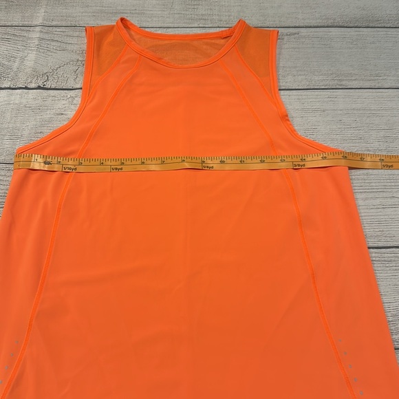 🍋Women’s Lululemon Sculpt Tank no size tag PTP approx 16” bright neon orange 🍋 - Picture 5 of 12